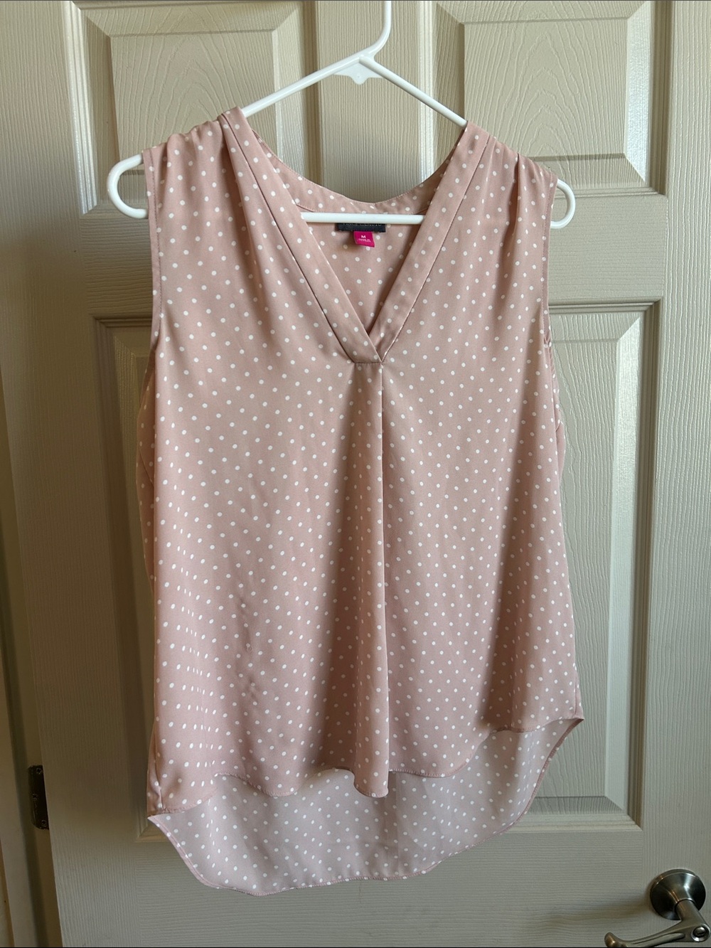 Vince Camuto Blush Pink Polka Dot Sleeveless V-Neck Camisole